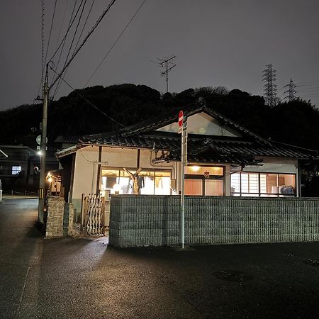 Wholeearth Ryokan Hiroshima Exterior photo