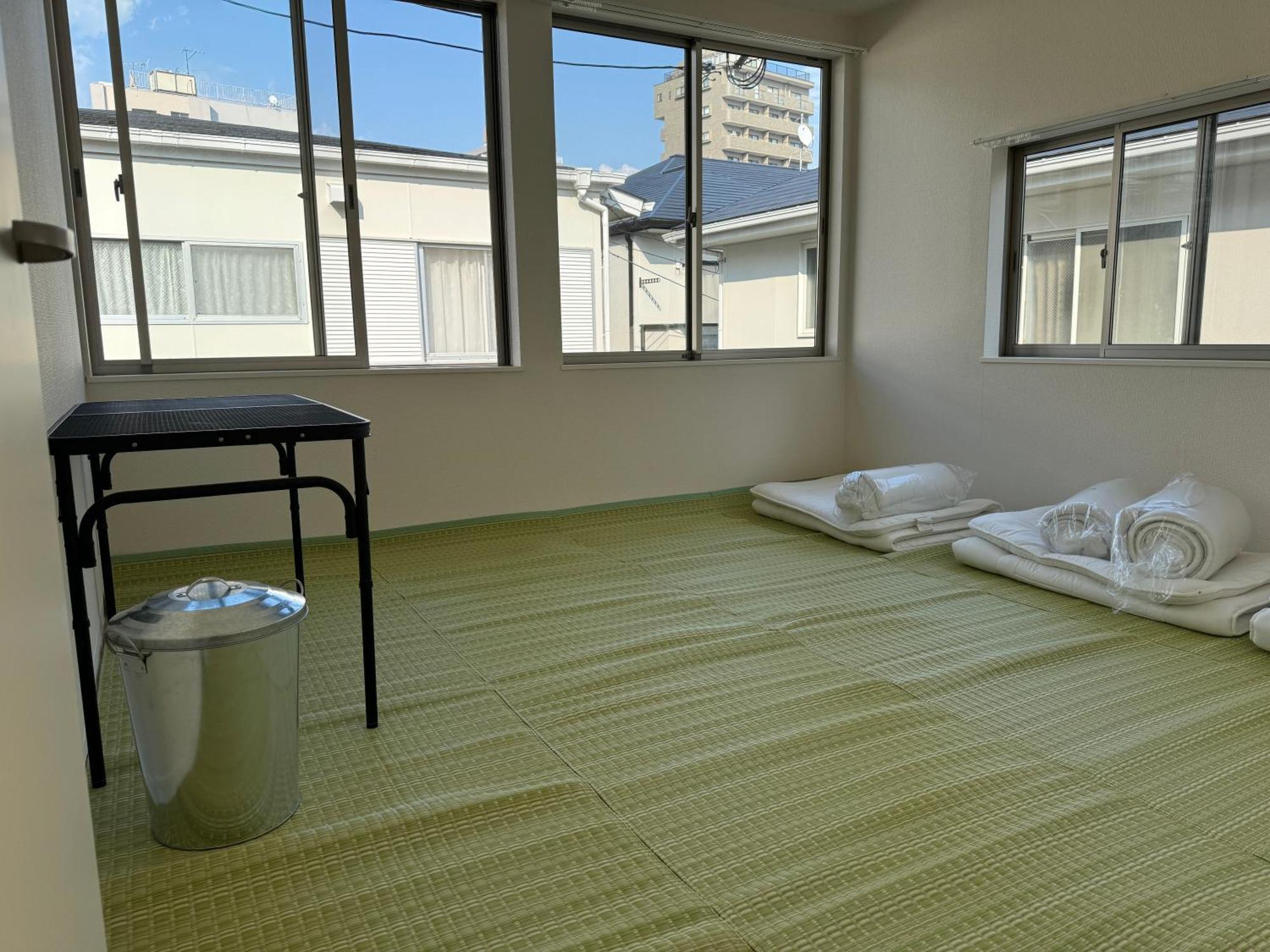 Wholeearth Ryokan Hiroshima Exterior photo
