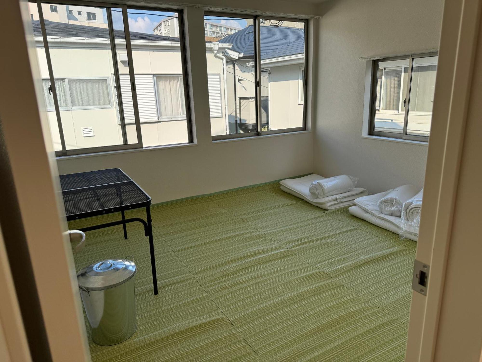 Wholeearth Ryokan Hiroshima Exterior photo