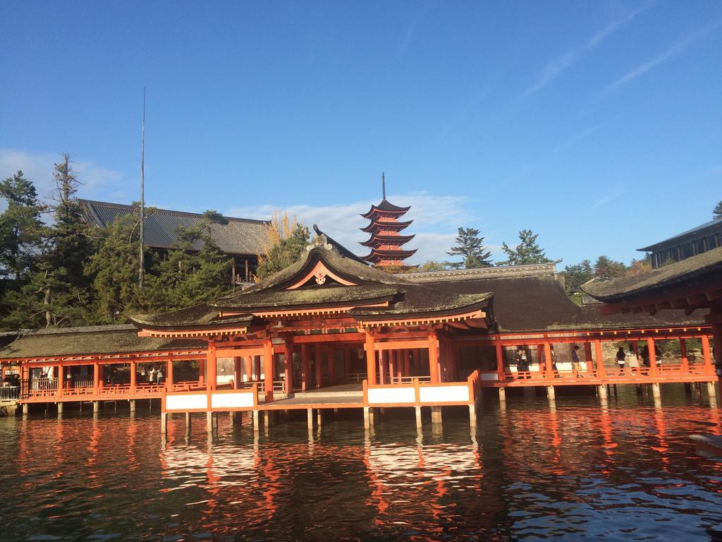 Wholeearth Ryokan Hiroshima Exterior photo